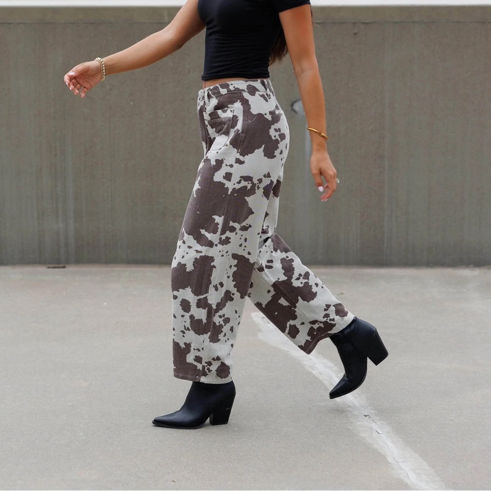 Cow print barrel pants